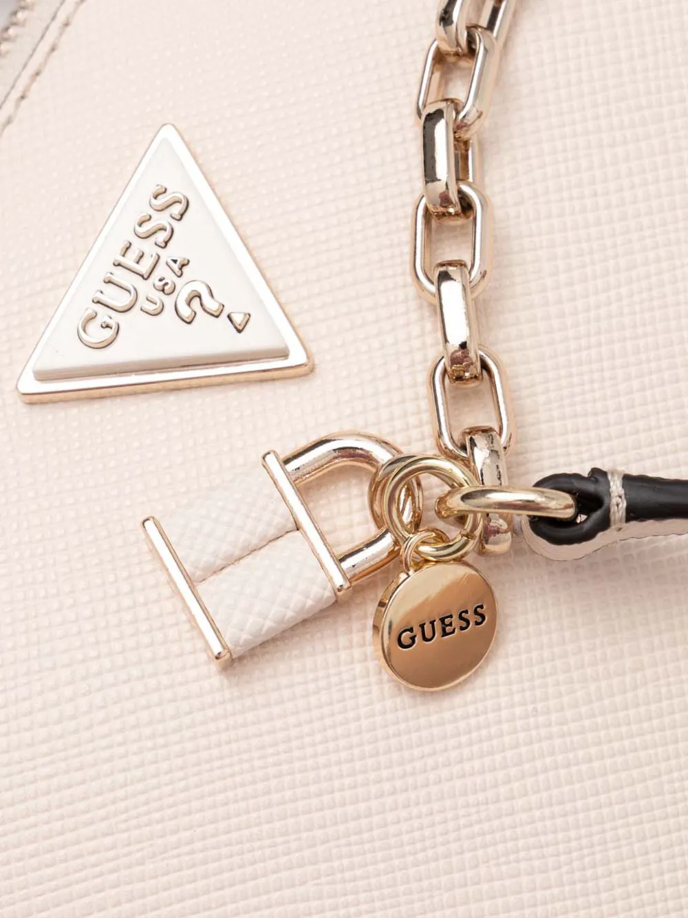 GUESS USA ILIA CROSS BODY BAG