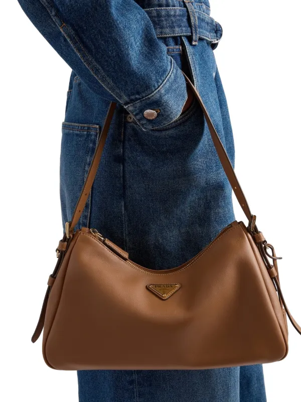 PRADA HANDOBAG 三角プレート レザー A4可ブラウン Prada Soft Calfskin Metal Triangle Logo Flap Shoulder Bag Cognac