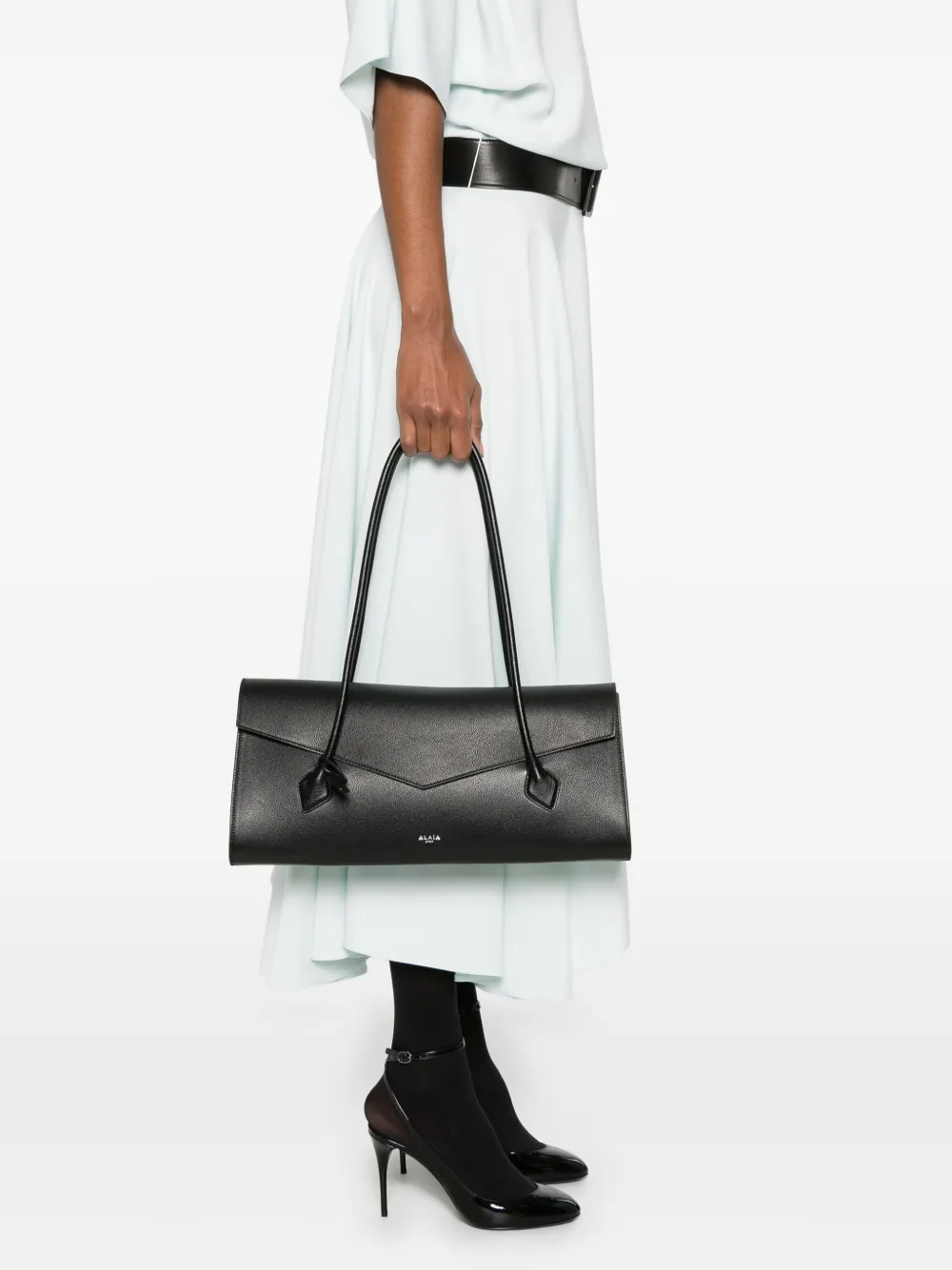 Alaïa Le Teckel shoulder bag | Image 2