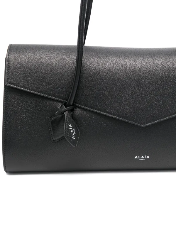 Alaïa Le Teckel Shoulder Bag | Black | FARFETCH