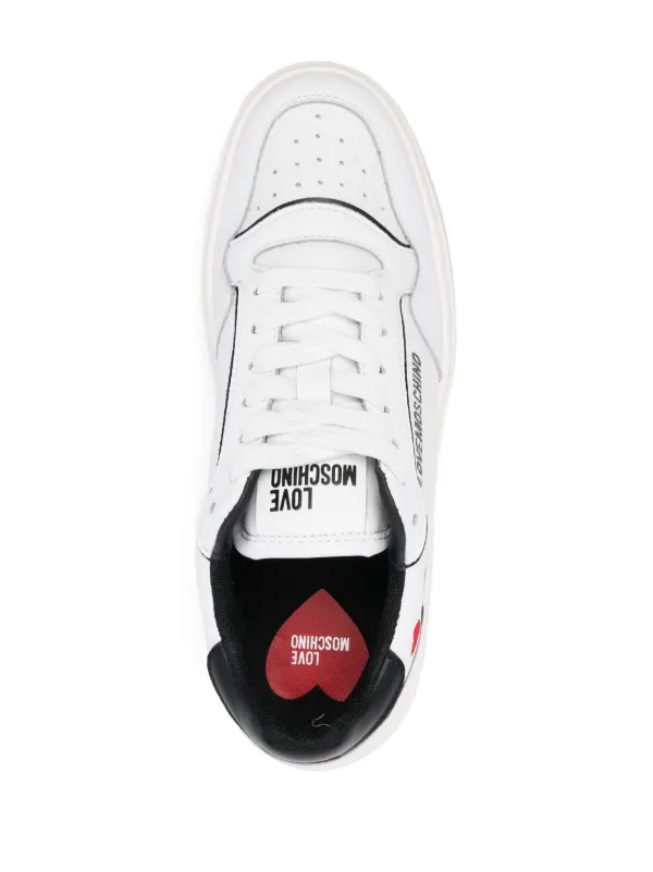 ＊LOVE MOSCHINO＊ グリッター＆ロゴ スニーカー 関税/送料込 Love Moschino グリッターロゴ スニーカー | ホワイト | FARFETCH JP