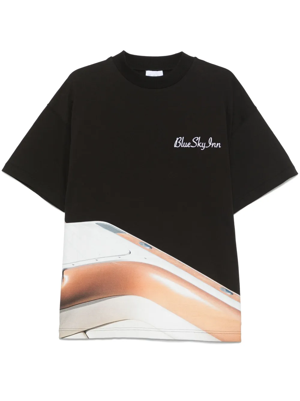 logo-embroidered T-shirt