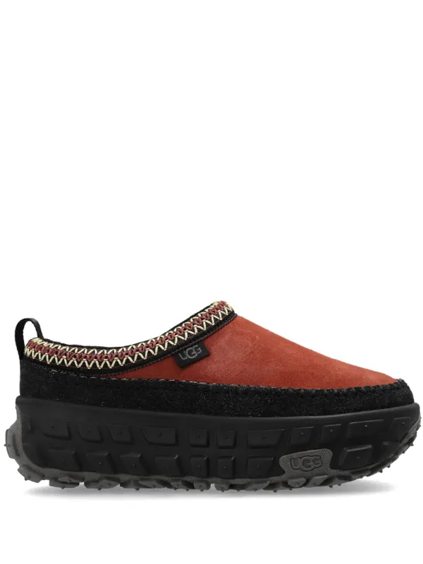 UGG Daze スニーカー | レッド | FARFETCH JP