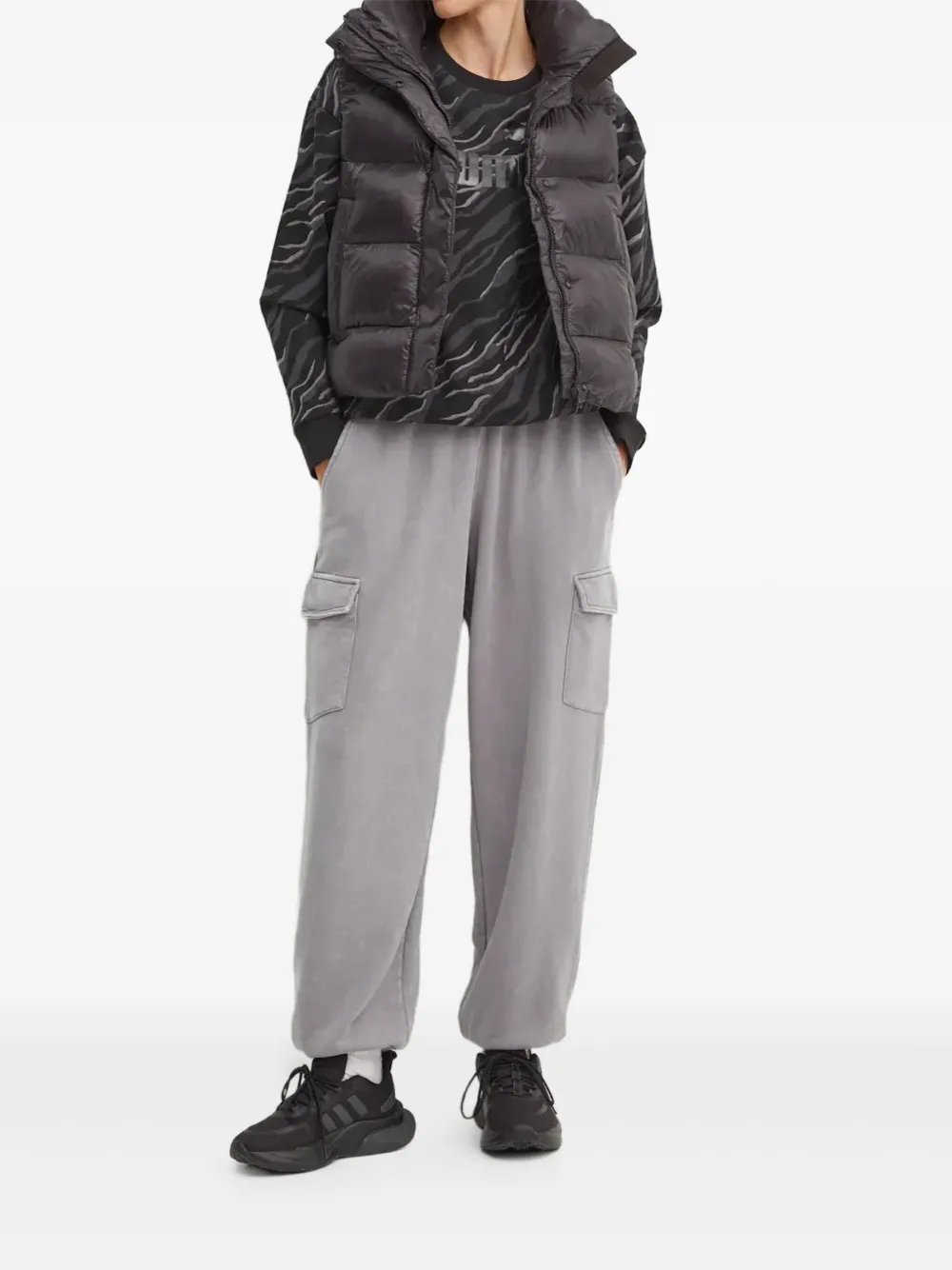 Helly Hansen Jade Padded Funnel-neck Gilet In Black