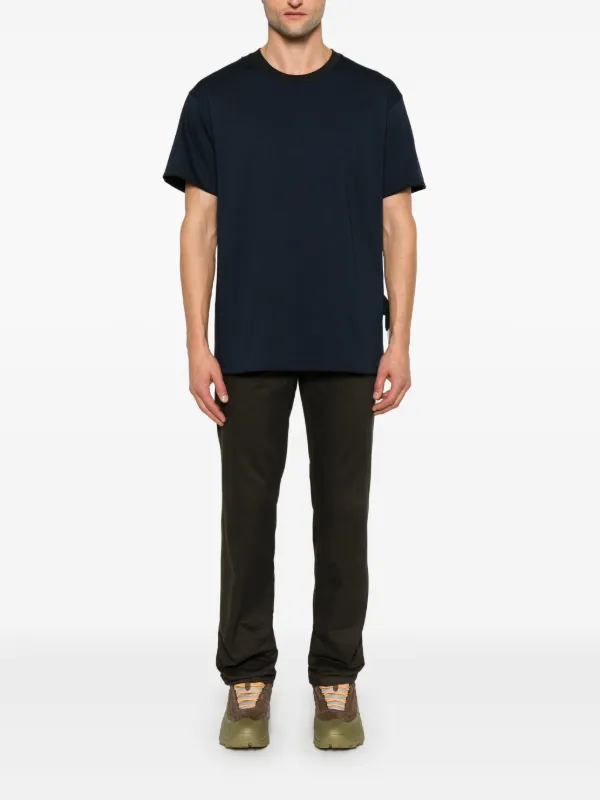 Moncler logo-patch Reversible T-shirt | Black | FARFETCH