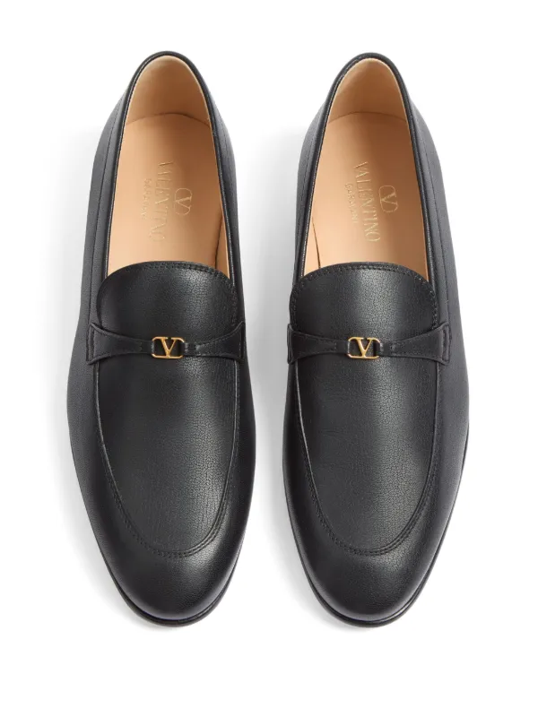ローファー・オックスフォード Valentino Garavani Black Leather Vlogo Loafers VLogo leather loafers in black - Valentino Garavani | Mytheresa