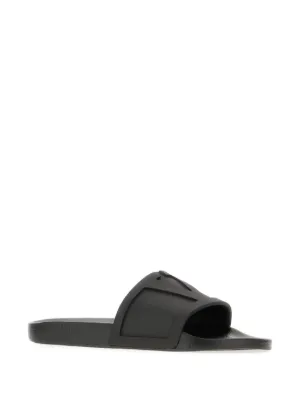Valentino ローマン スタッド スリッポン フラット スライド
