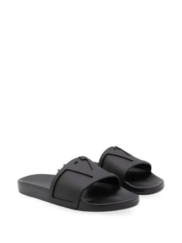 Valentino Garavani Coolside Rubber Slide Sandal | Black | FARFETCH