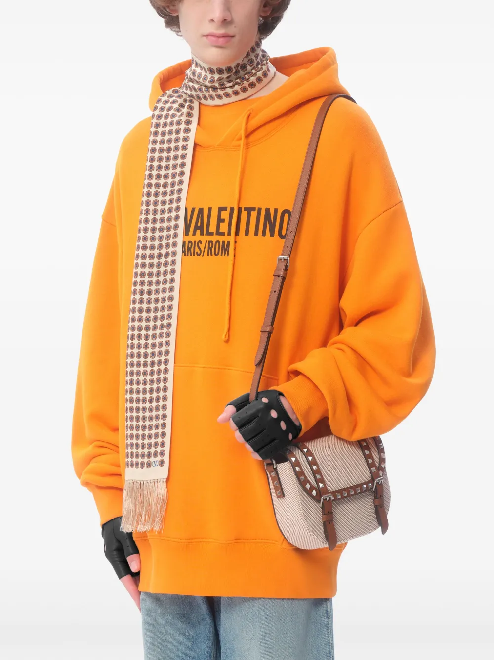 国内発送☆VALENTINO☆ロゴプリントHOODIE/ORANGE Valentino Garavani Chez-print Hoodie | Orange | FARFETCH AU