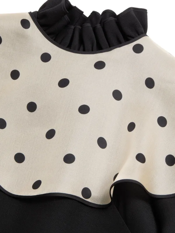 パピぷ出品　タグ付き　valentino クレープミニワンピース VALENTINO】 エンブロイダリー クレープクチュール ミニドレス