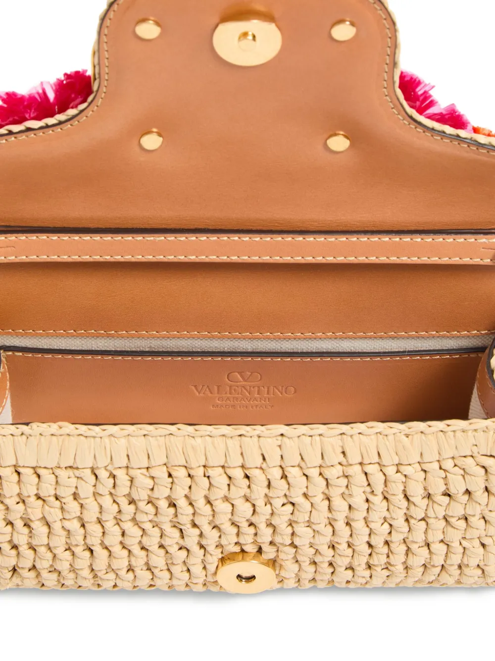 Valentino Garavani small Locò shoulder bag | Image 7