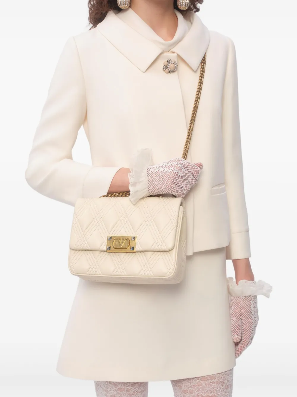 Valentino Garavani Medium Quiltie 67 schoudertas Beige