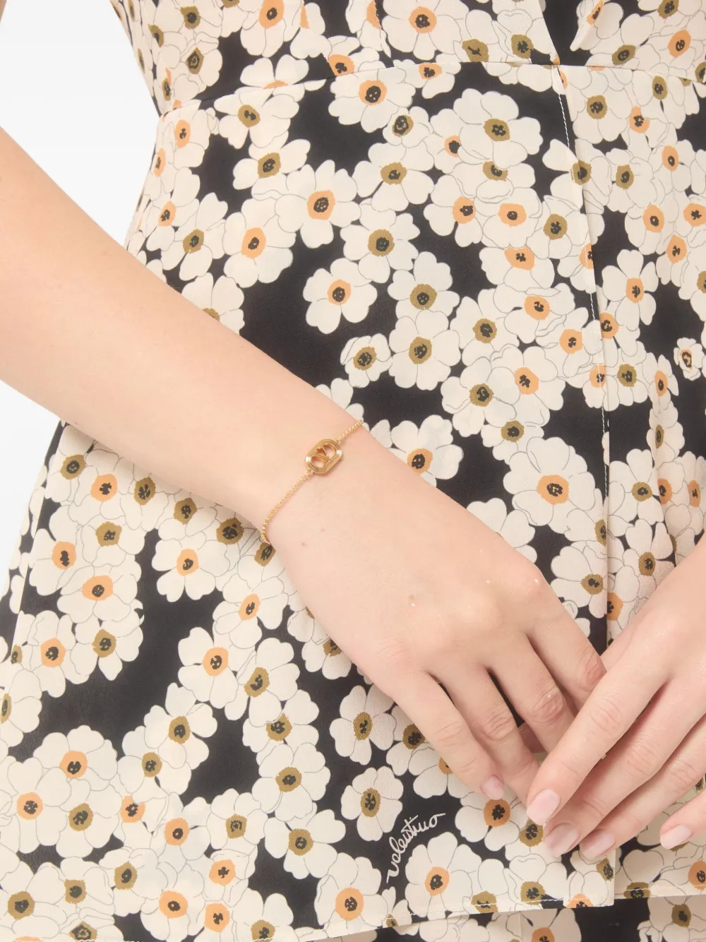 VALENTINOゴールド ブレスレット Valentino Garavani Oval ブレスレット | ゴールドトーン | FARFETCH JP