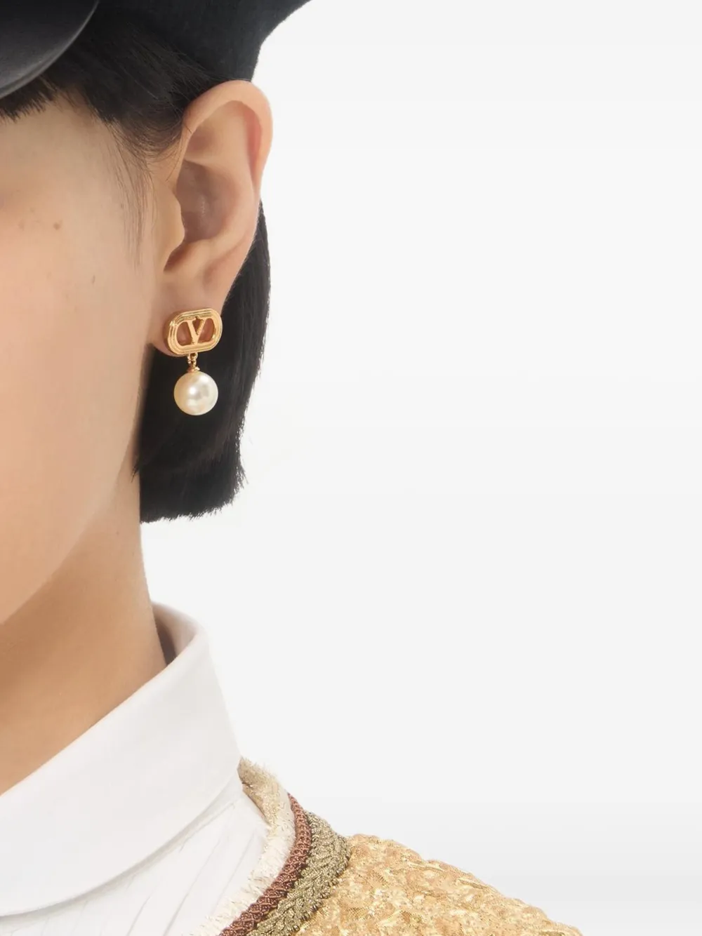 Ovalette drop earrings