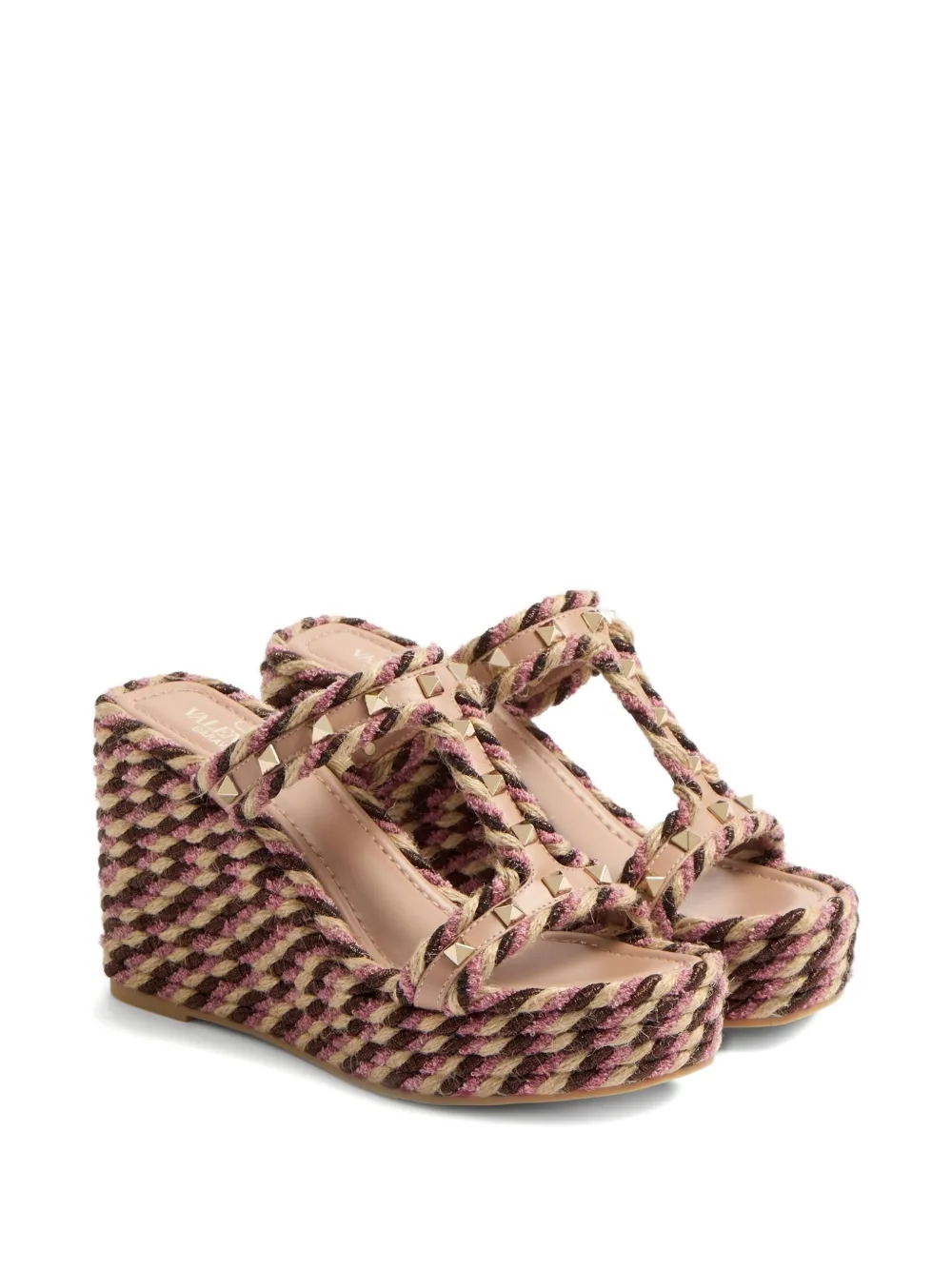 Valentino Garavani 90 mm Rockstud sandalen met sleehak Beige