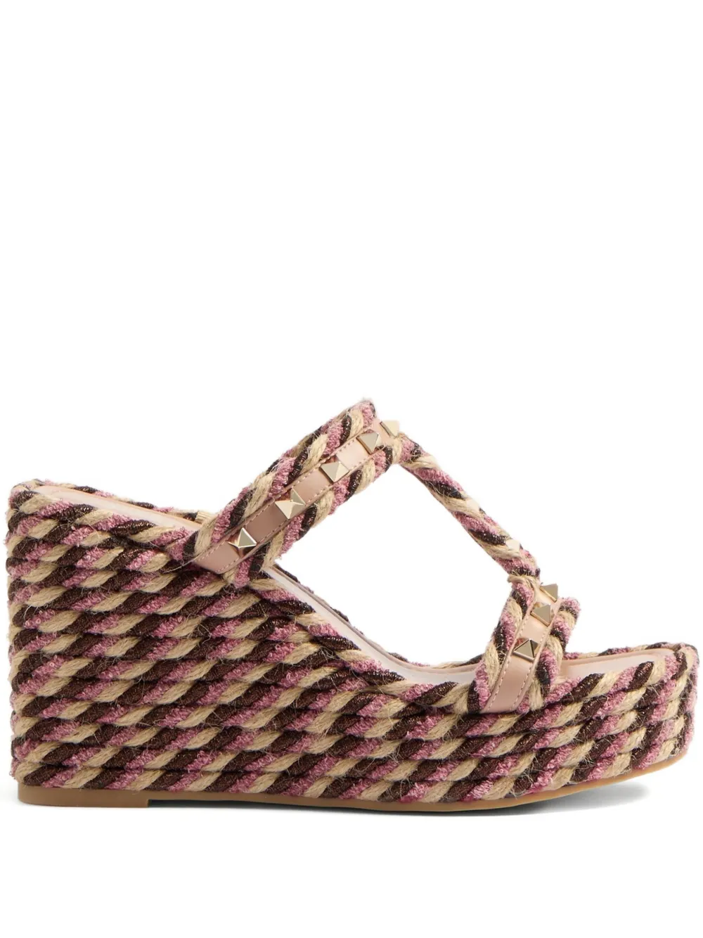 Valentino Garavani 90 mm Rockstud sandalen met sleehak Beige
