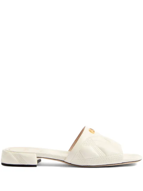 Valentino Garavani VLogo Signature quiltade slip-ons