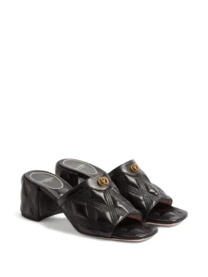 VALENTINO GARAVANI / サンダル/34.5/BLK/エナメル VALENTINO GARAVANI◇サンダル/34.5/BLK/エナメル VALENTINO◇スライド