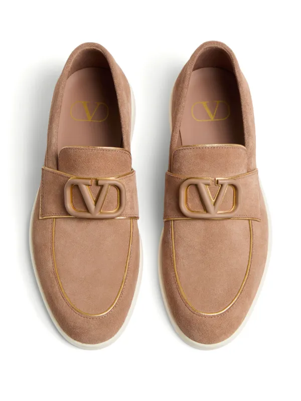 VIP【送料関税込】VALENTINO GARAVANI VLOGO SIGNATURE LOAFERS Vlogo Signature Calfskin Loafer for Woman in Black