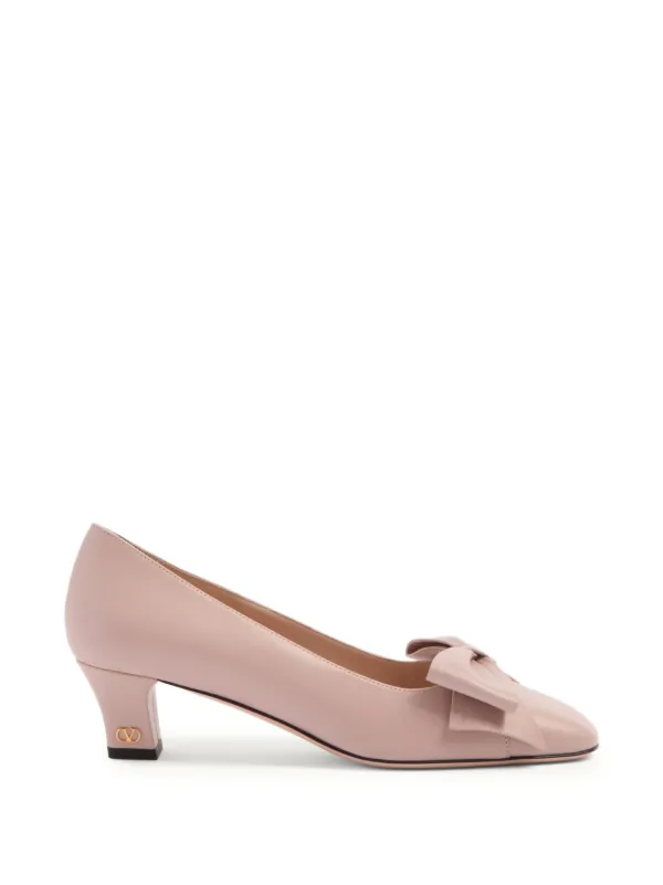 Valentino Garavani Bowow Pumps in Kidskin 45mm in Pink