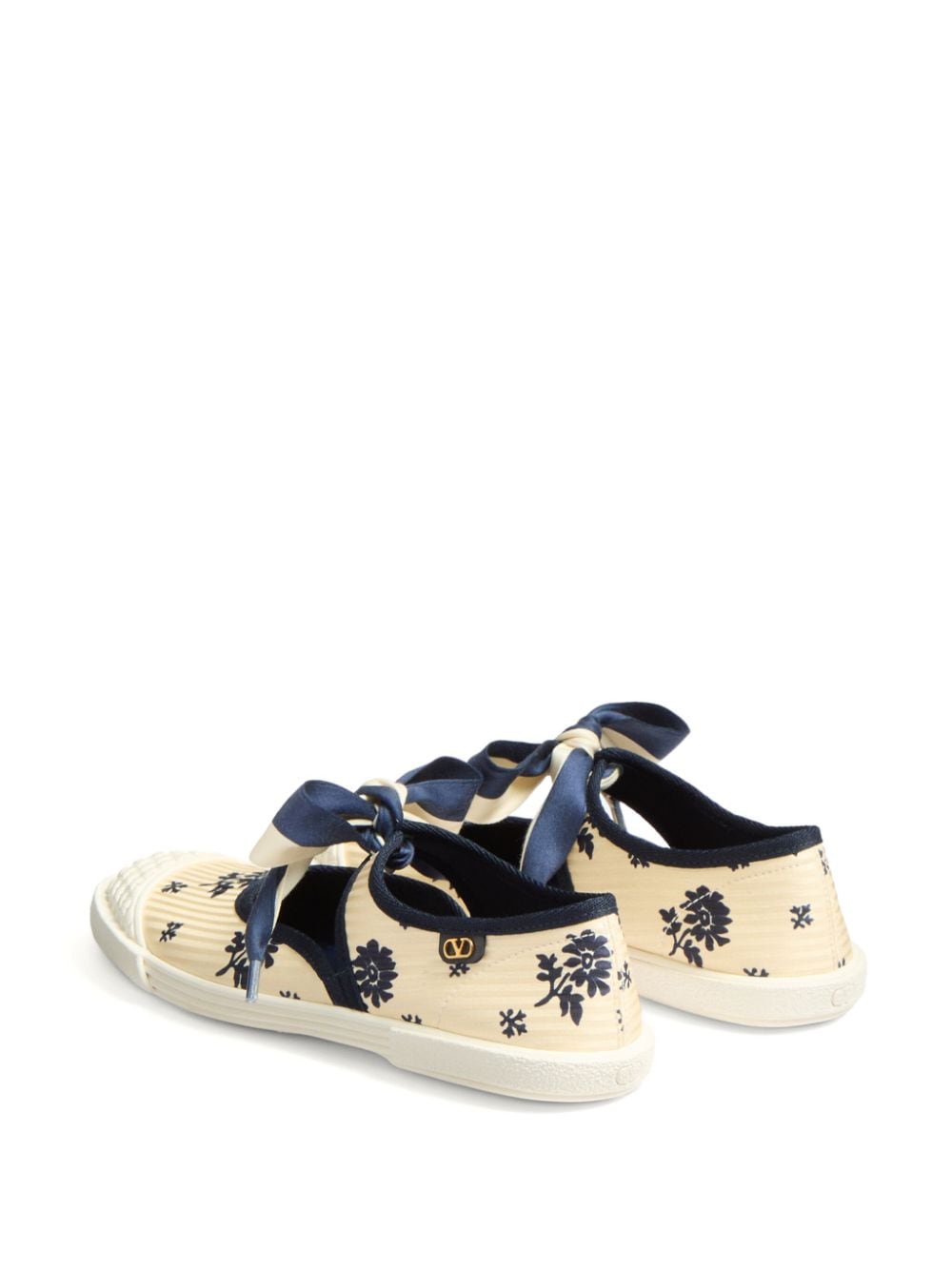 Valentino Garavani VLogo-plaque floral-print ballerina shoes Neutrals