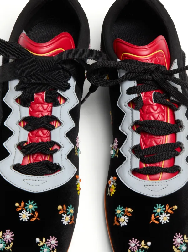 スニーカー VALENTINO CHROMATHON SNEAKERS Chromathon Sneaker In Perforated Nappa for Woman | Valentino US
