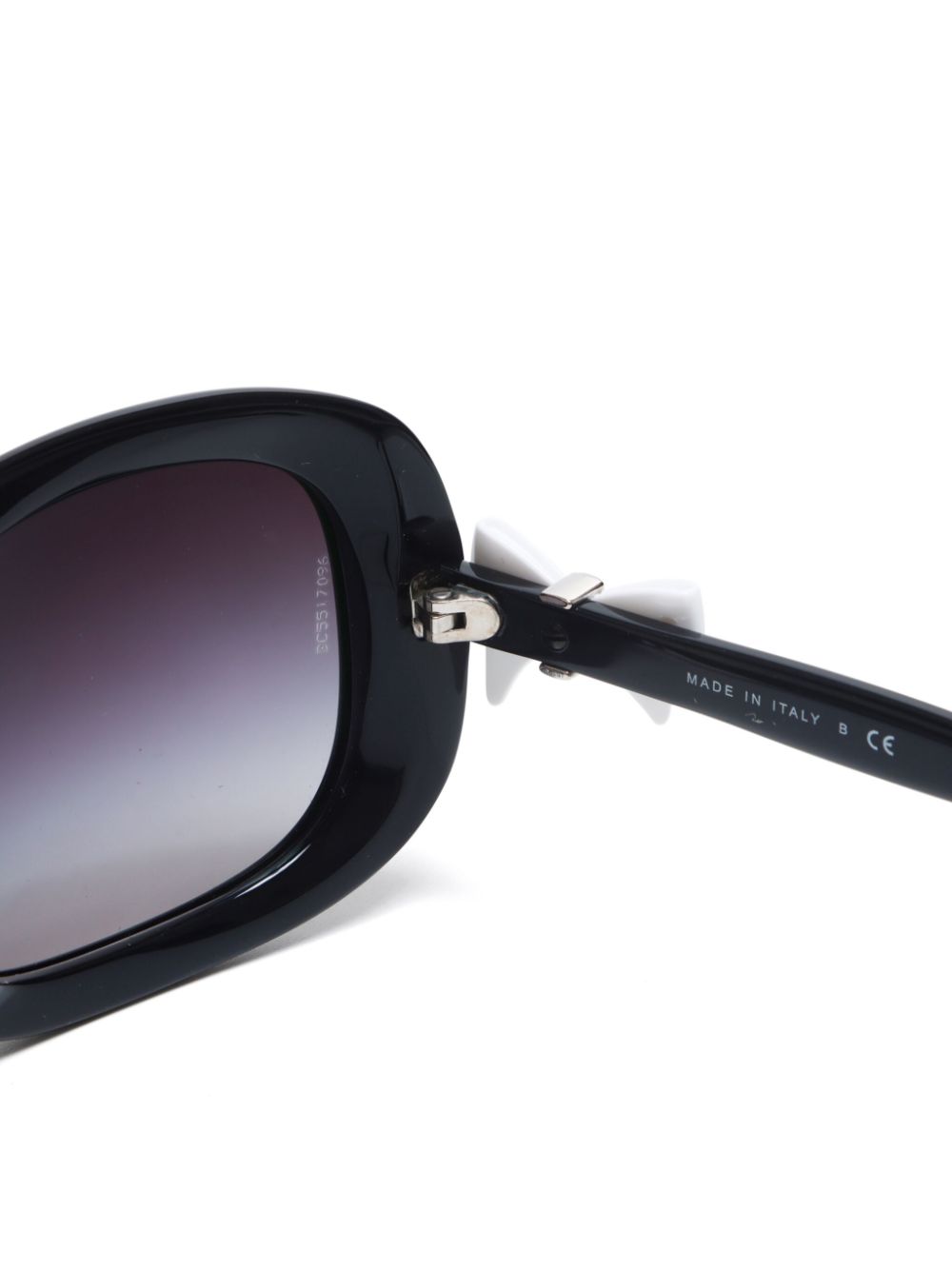 CHANEL bow-applique sunglasses Women