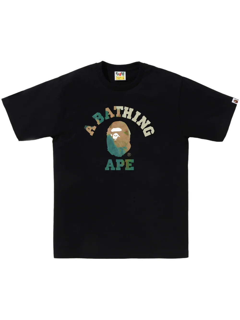 A BATHING APE® 로고 프린트 티셔츠 | 블랙 | Image 1