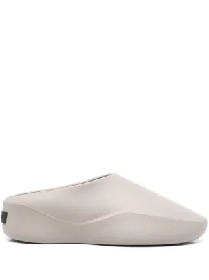サンダル FEAR OF GOD FGE280.8104SUE Slippers FEAR OF GOD 【未使用】FEAR フィアオブゴッド CALIFORNIA