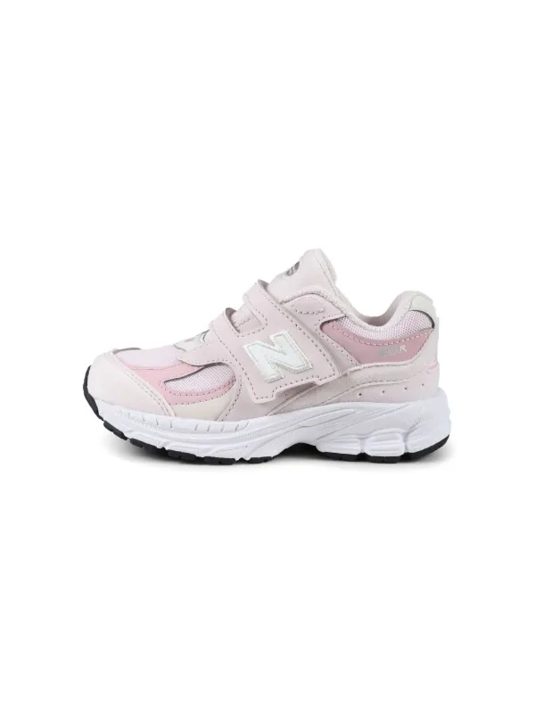 New Balance Kids 2002 スニーカー | ピンク | FARFETCH JP