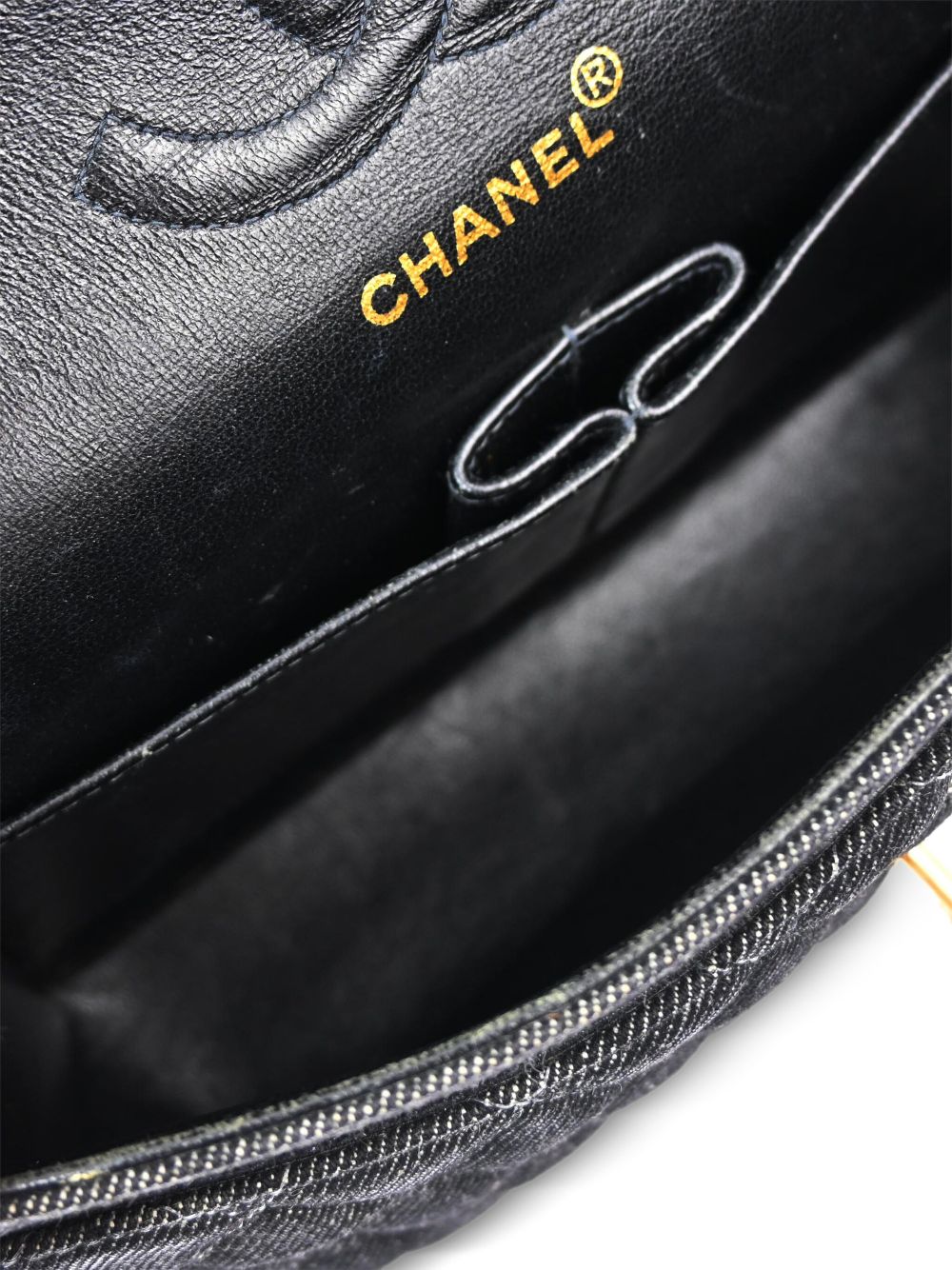 CHANEL 1997-1999 medium Double Flap shoulder bag Women