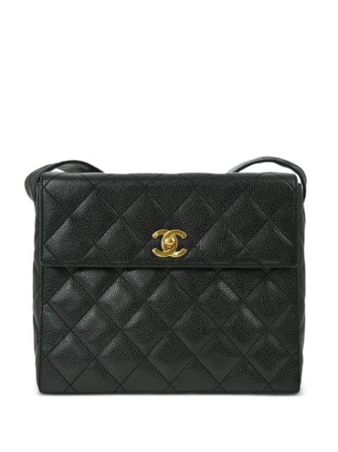 HOT SALE CHANEL 1994-1996 quilted shoulder bag Women