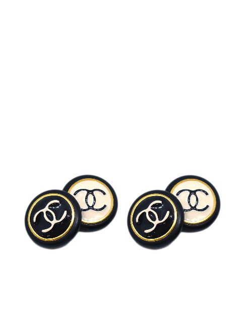 HOT SALE CHANEL 1996 button cuffs Women