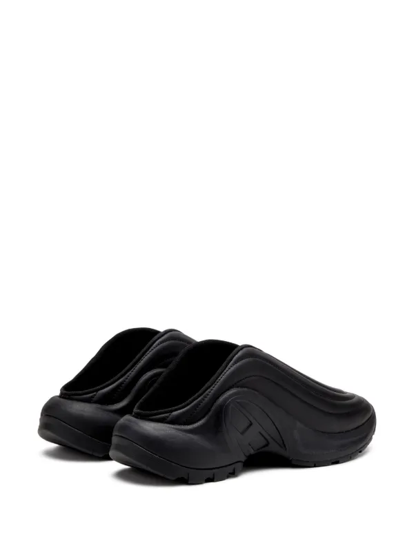 Diesel S-D-Runner X スリッポンスニーカー☆関税・送料込み☆ S-D-RUNNER X S-D-Runner X-Slip-on sneakers with matte Oval D