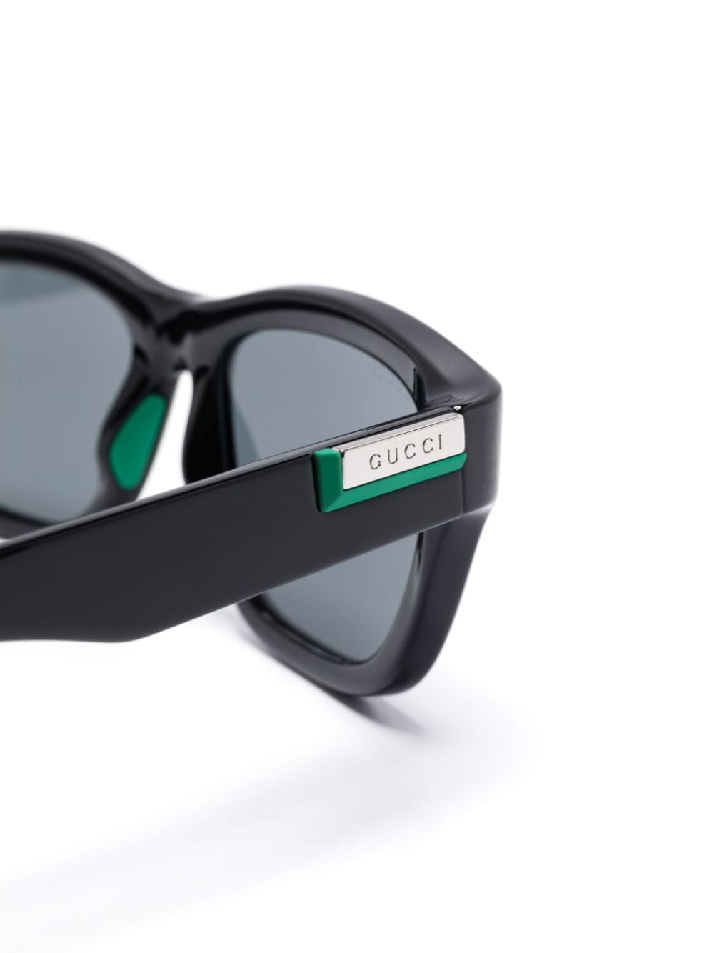 Shop Gucci Wayfarer-frame Sunglasses In 黑色