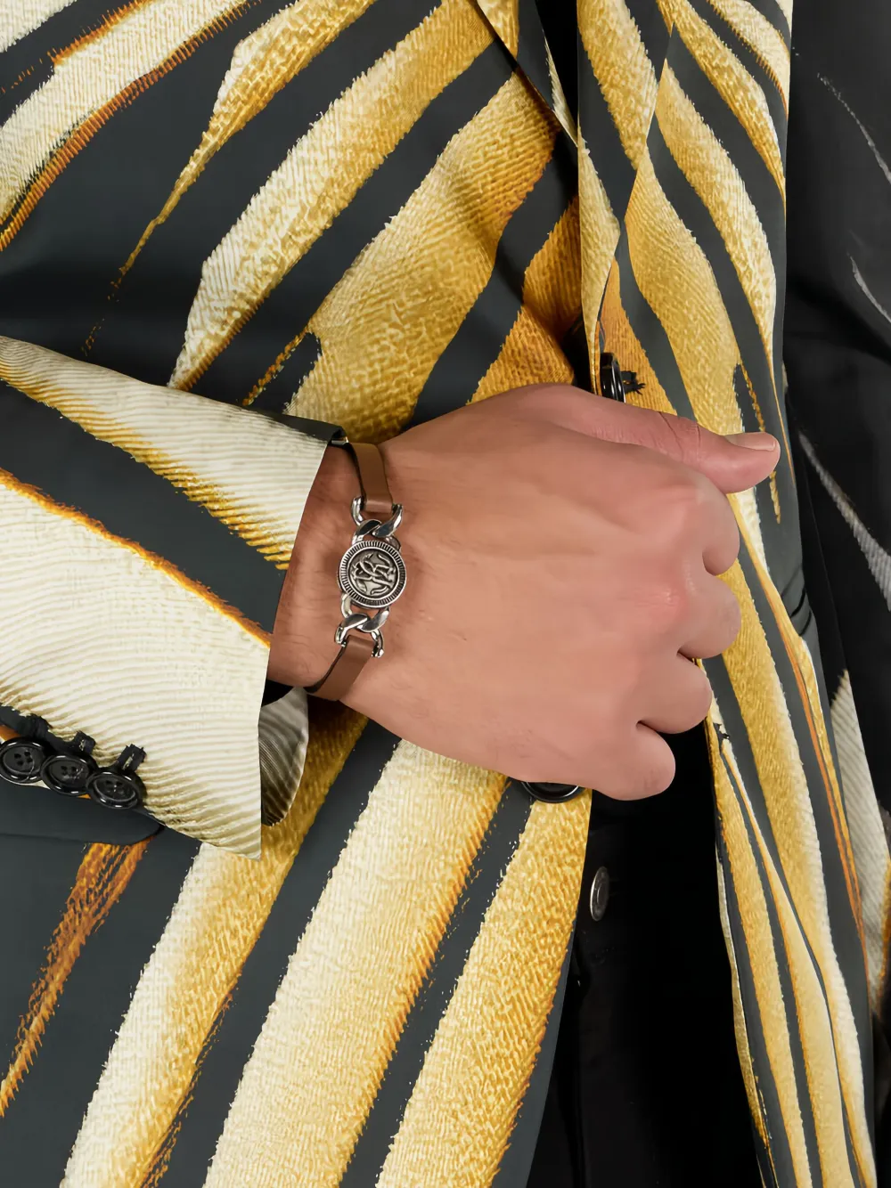 Roberto Cavalli leather chain-link bracelet | Brown | Image 1