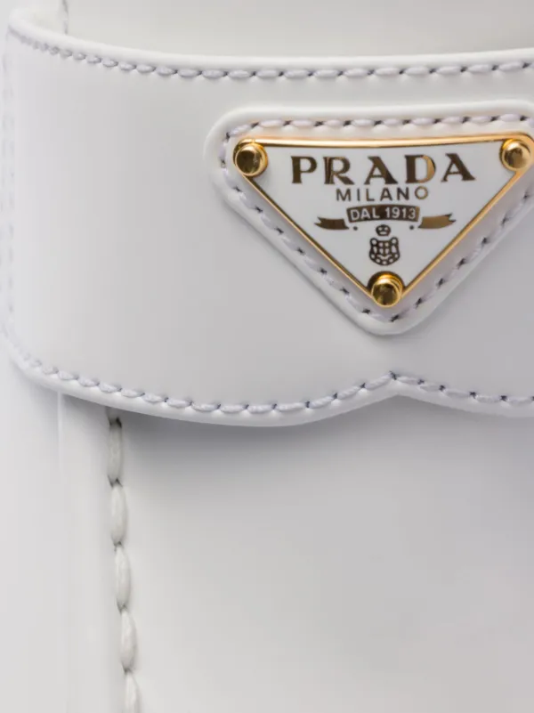 PRADA ホワイト ローファー フラットシューズ 36.5