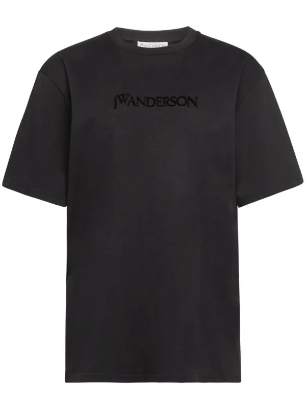 大人も着やすいシンプルファッション logo-embroidered Anderson JW T-shirt PL FARFETCH | Black | トップス