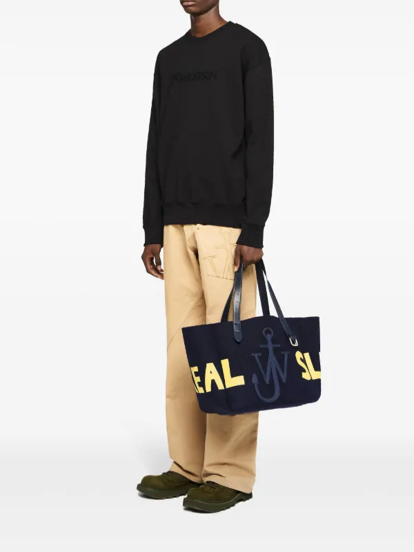 スウェット・トレーナー JW Anderson Unisex Logo Embroidered Sweatshirt Black JW Anderson logo-embroidered Sweatshirt | Black | FARFETCH