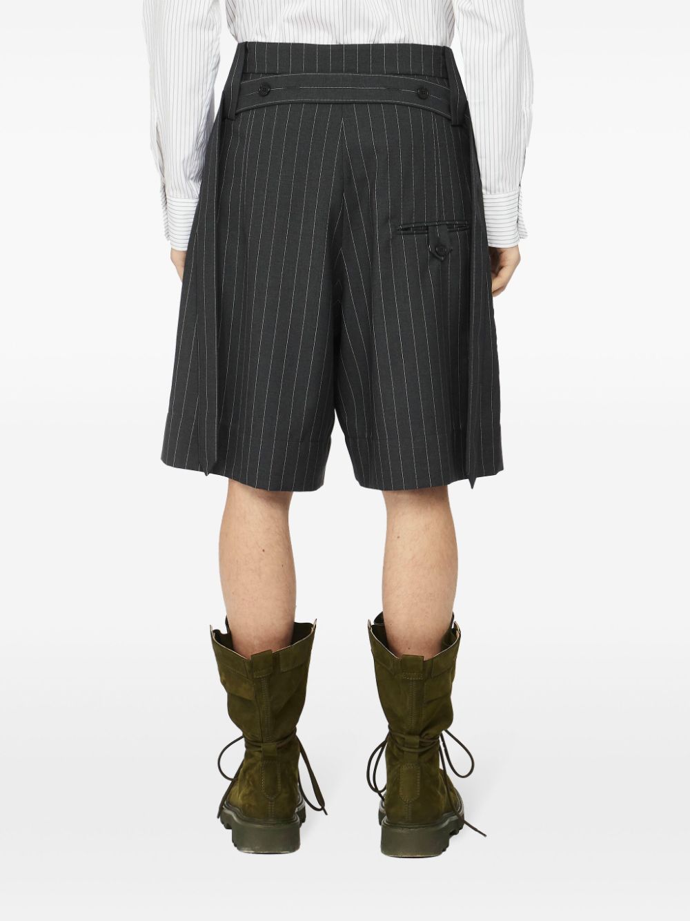 How to find best discounts JW Anderson folded shorts Men