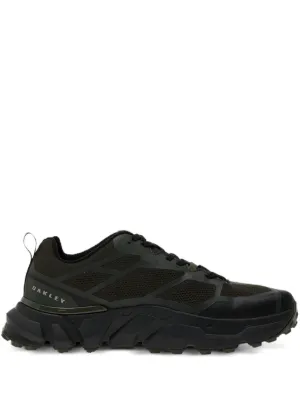 Oakley Edge Elite zip-up Sneakers | Black | FARFETCH