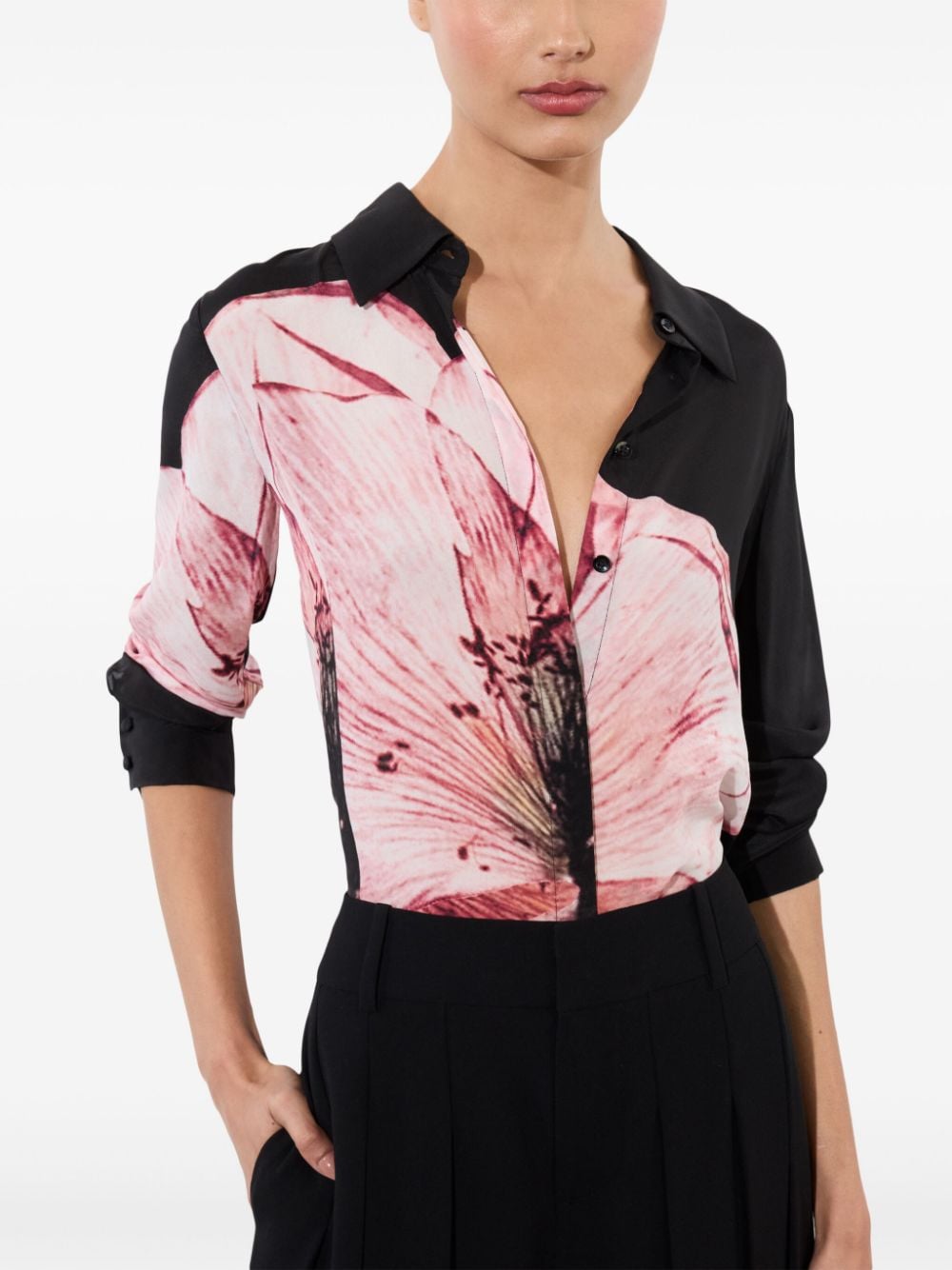 Shop Alice And Olivia Willa Shirt In Black