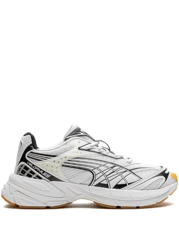 PUMA Velophasis スニーカー | ホワイト | FARFETCH JP