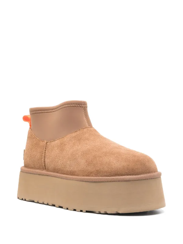 UGG Mini Dipper Puffer Boots | Brown | FARFETCH