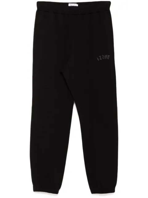 izzue logo-patch pants