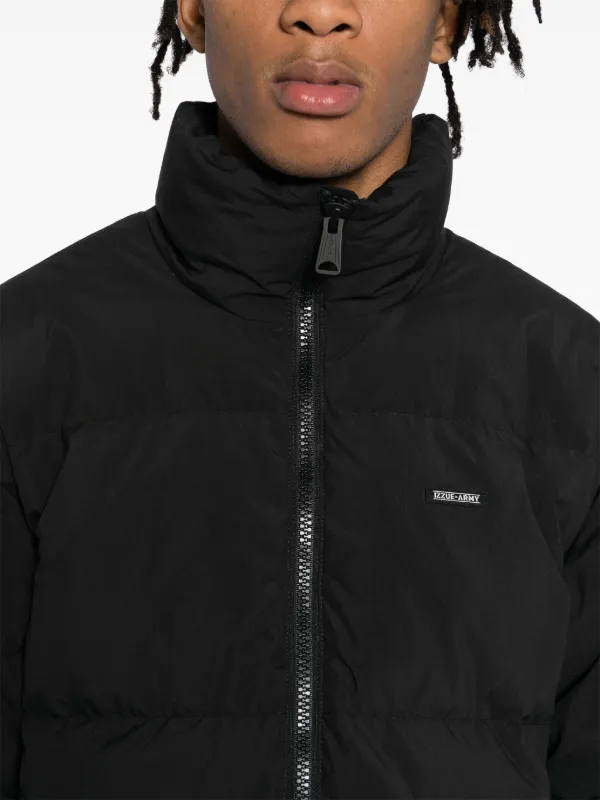 【関税込み】izzue フーディ & ジップアップ Izzue Logo zip-up Padded Jacket | Black | FARFETCH