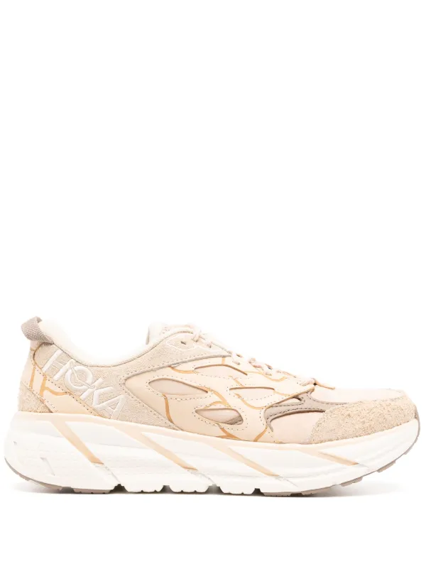 靴 HOKA CLIFTON L SUEDE HOKA Clifton L スエードスニーカー | ニュートラル | FARFETCH JP
