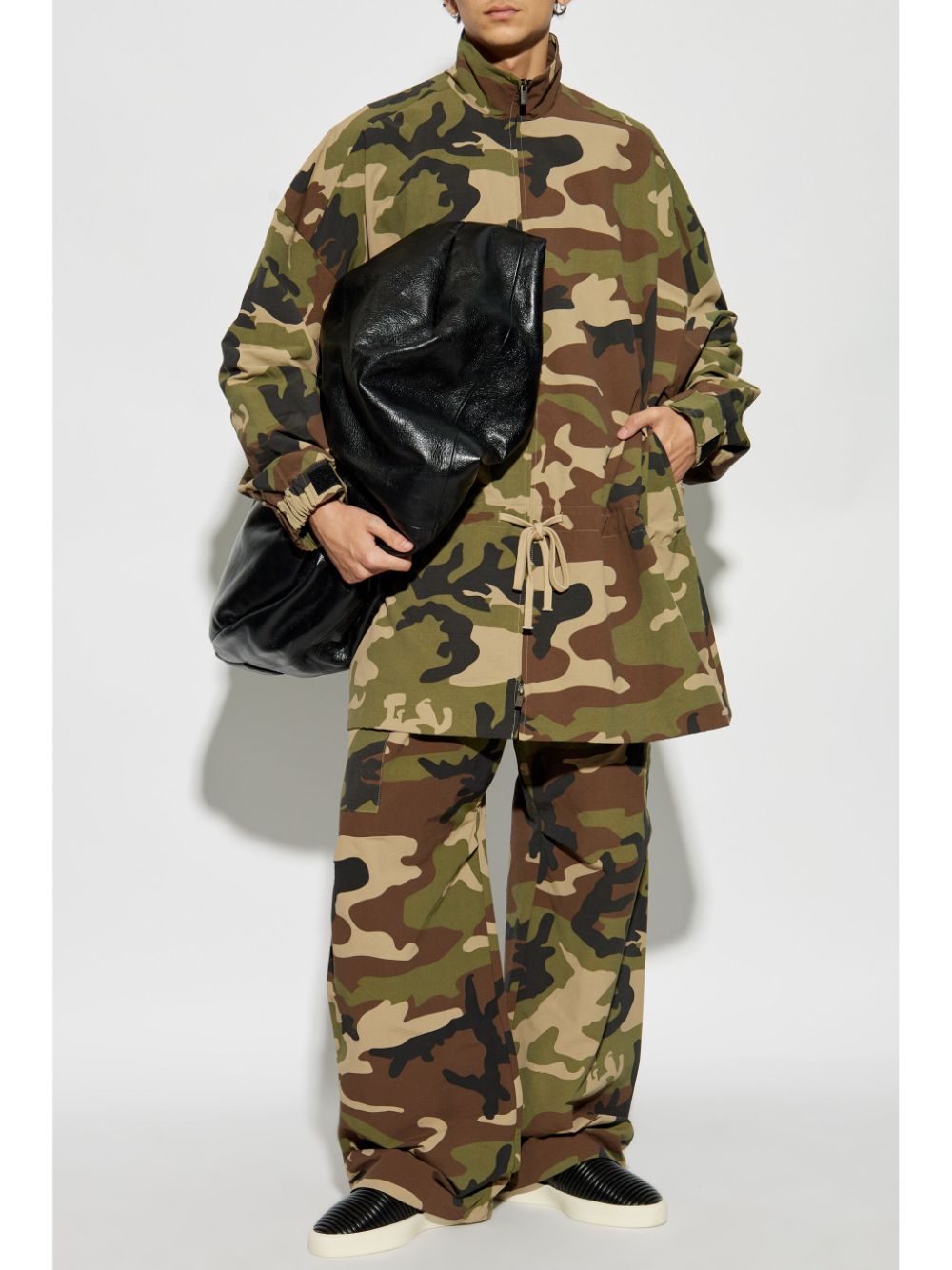 FEAR OF GOD ESSENTIALS Jack met camouflageprint - Groen