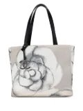 CHANEL Pre-Owned 2016-2017 Camellia Printed Canvas Shopper tote bag - Black
