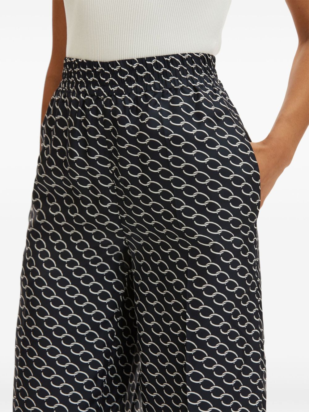 Shop Oscar De La Renta Small Oscar Chain-link Trousers In Blue